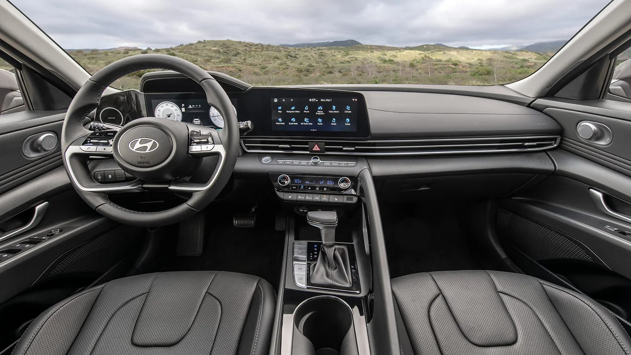 2024 Hyundai Elantra