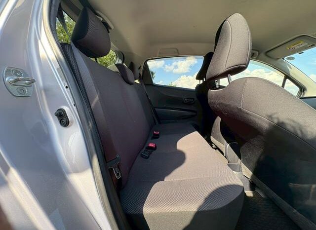 
								TOYOTA VITZ 2013 full									