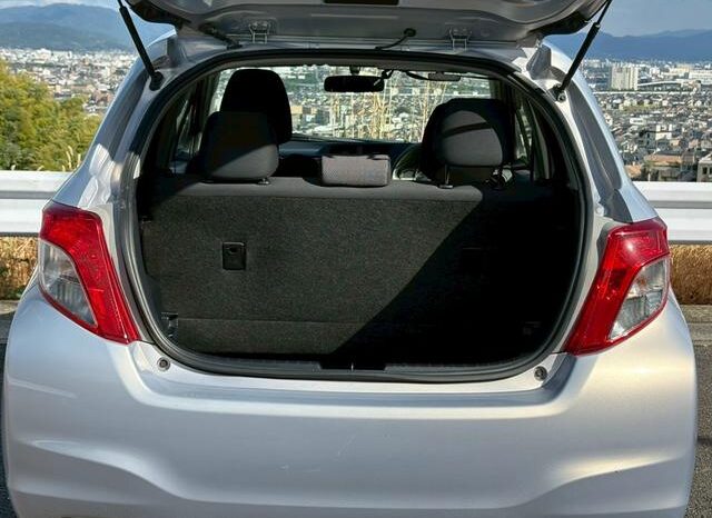 
								TOYOTA VITZ 2013 full									