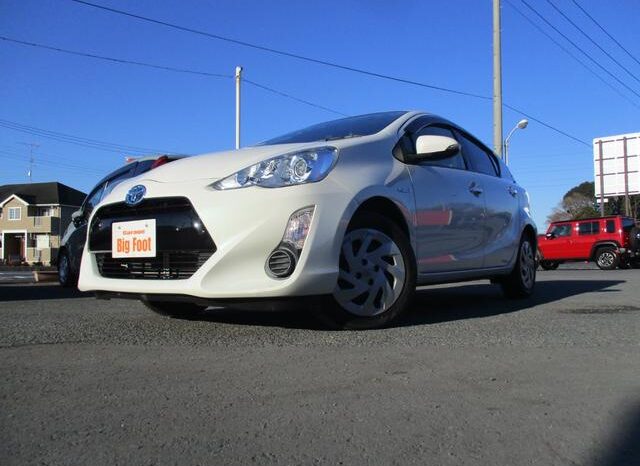 
								TOYOTA AQUA 2017 full									