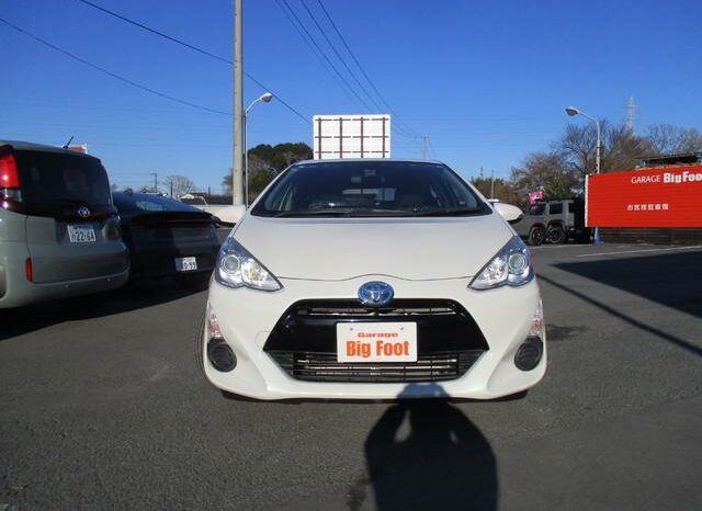 
								TOYOTA AQUA 2017 full									