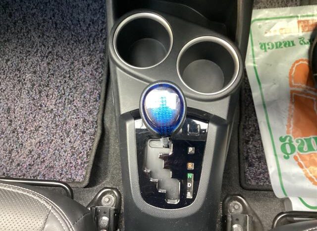 
								TOYOTA AQUA 2017 full									