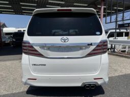 TOYOTA VELLFIRE 2008
