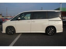 
										TOYOTA VOXY 2025 full									