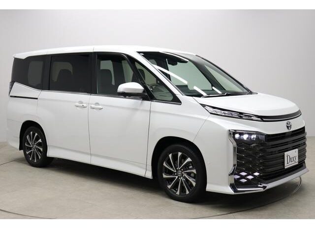 
								TOYOTA VOXY 2025 full									