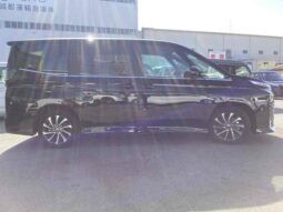 
										TOYOTA VOXY 2025 full									