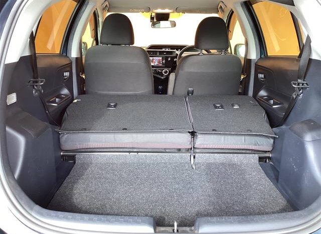 
								TOYOTA AQUA 2017 full									