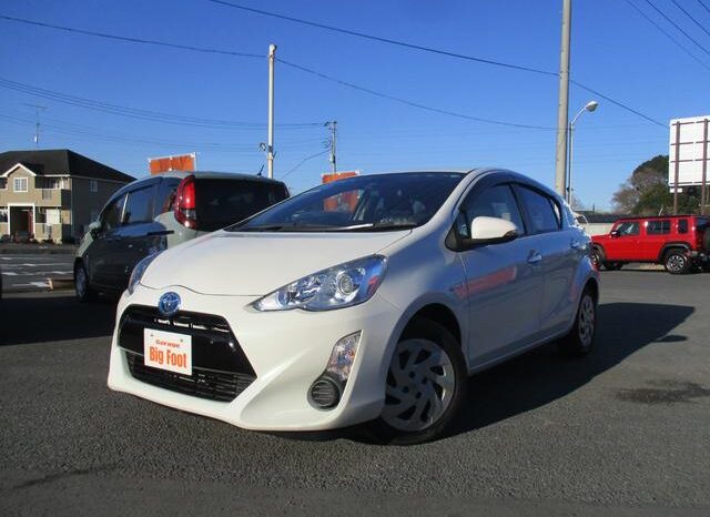 
								TOYOTA AQUA 2017 full									