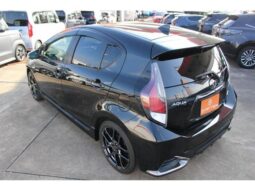 
										TOYOTA AQUA 2018 full									