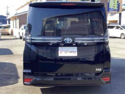 
										TOYOTA VOXY 2025 full									