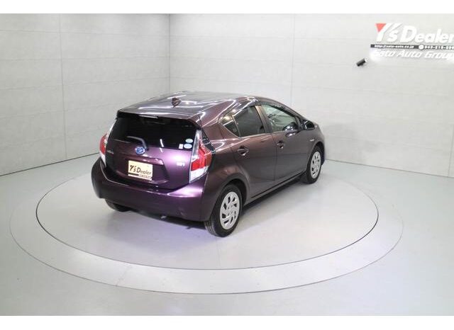 
								TOYOTA C-HR 2019 full									