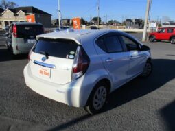 
										TOYOTA AQUA 2017 full									