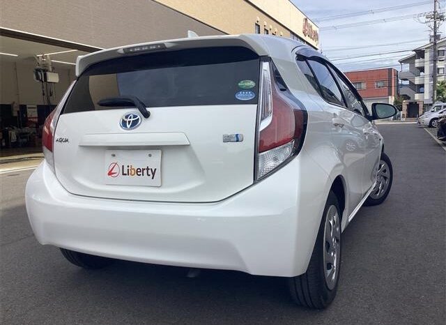 
								TOYOTA AQUA 2016 full									