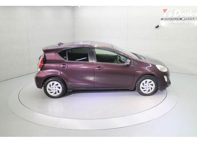 
								TOYOTA C-HR 2019 full									