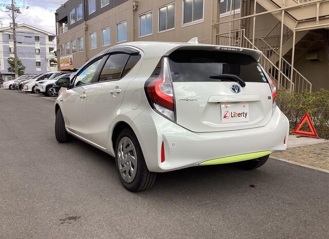 
								TOYOTA AQUA 2017 full									