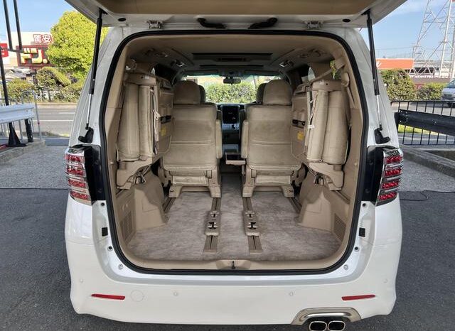 
								TOYOTA VELLFIRE 2008 full									