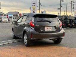 
										TOYOTA AQUA 2017 full									