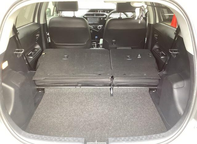 
								TOYOTA AQUA 2017 full									