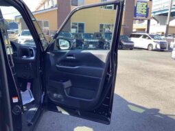 
										TOYOTA VOXY 2025 full									