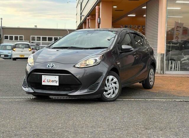 
								TOYOTA AQUA 2017 full									