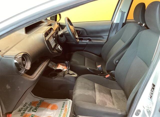 
								TOYOTA AQUA 2018 full									