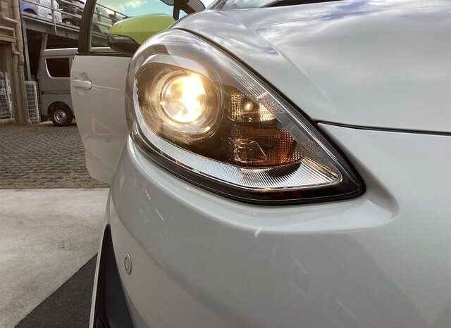 
								TOYOTA AQUA 2017 full									