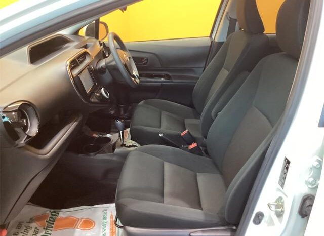 
								TOYOTA AQUA 2018 full									