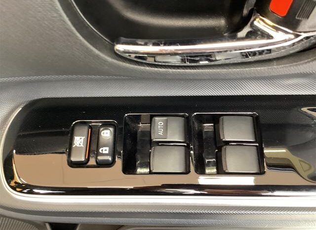 
								TOYOTA AQUA 2017 full									