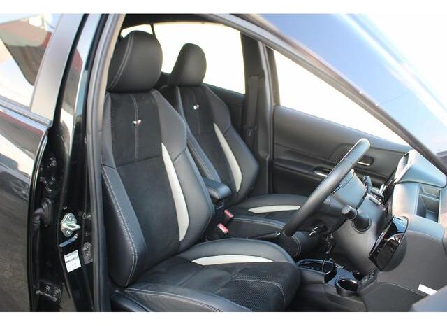 
								TOYOTA AQUA 2018 full									