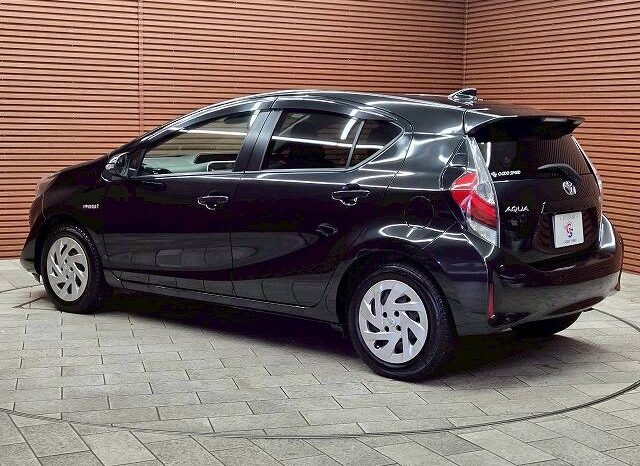 
								TOYOTA AQUA 2018 full									