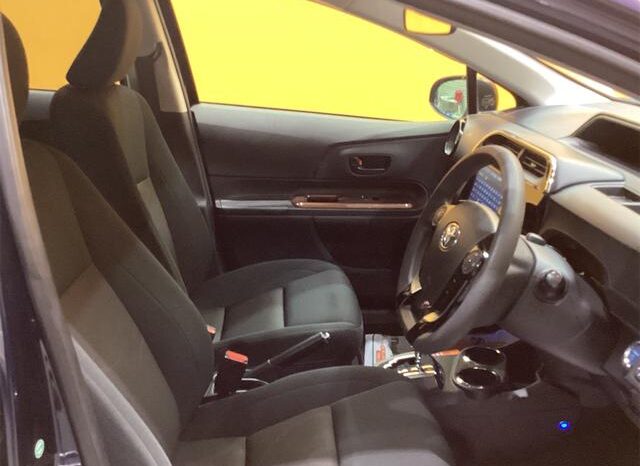 
								TOYOTA AQUA 2018 full									