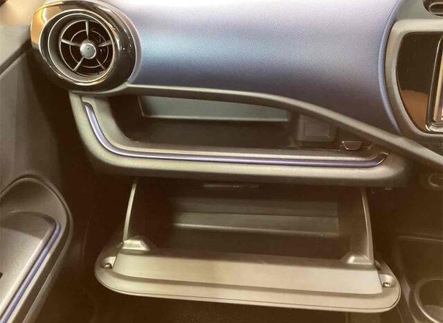 
								TOYOTA AQUA 2016 full									