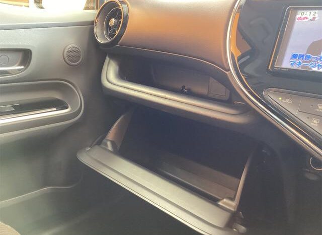 
								TOYOTA AQUA 2017 full									