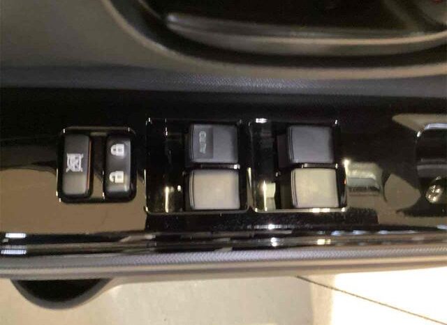 
								TOYOTA AQUA 2020 full									