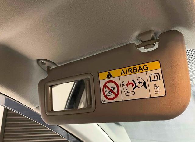 
								TOYOTA AQUA 2017 full									