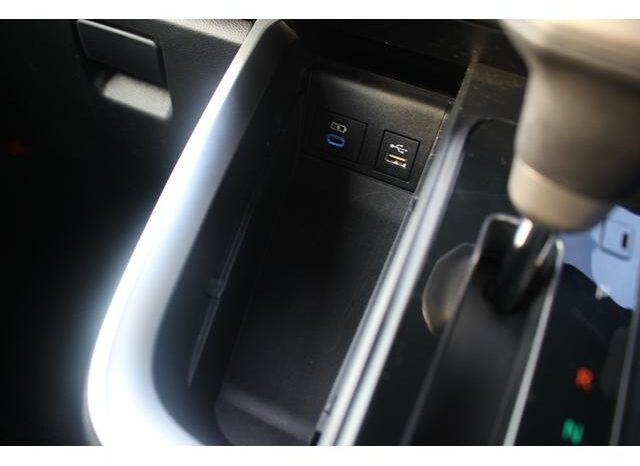 
								TOYOTA VOXY 2025 full									