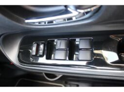 
										TOYOTA AQUA 2018 full									