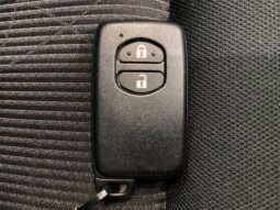 
										TOYOTA AQUA 2018 full									