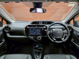 
										TOYOTA AQUA 2018 full									