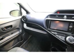 
										TOYOTA C-HR 2019 full									