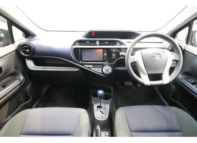 
								TOYOTA C-HR 2019 full									