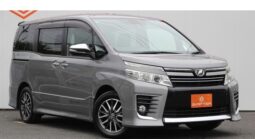 
										TOYOTA VOXY 2016 full									