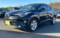 TOYOTA C-HR 2017