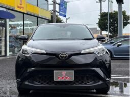 TOYOTA C-HR 2017
