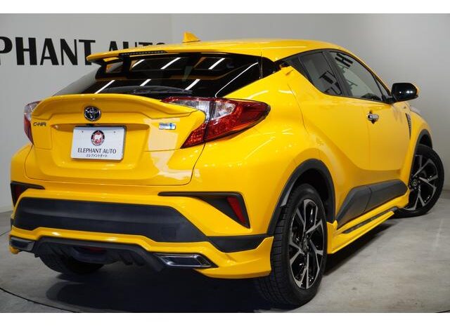 
								TOYOTA C-HR 2016 full									