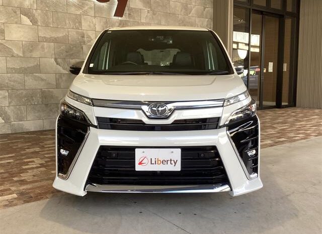 
								TOYOTA VOXY 2021 full									