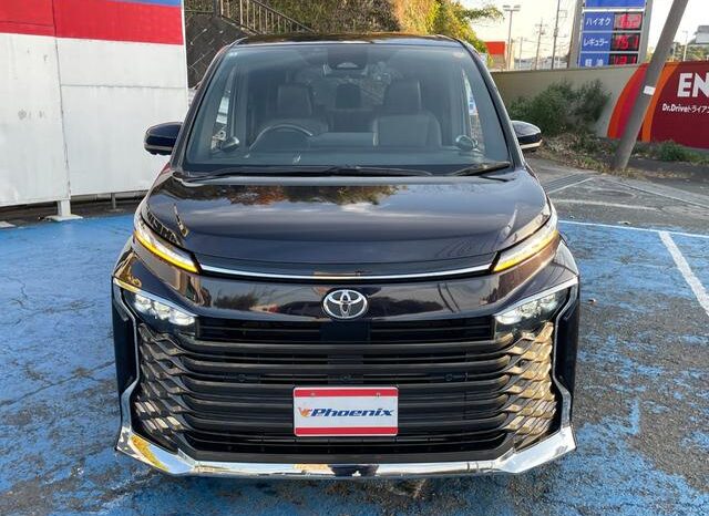 
								TOYOTA VOXY 2022 full									