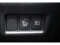 
										TOYOTA C-HR 2019 full									