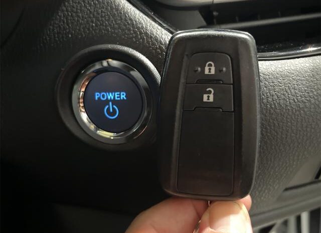 
								TOYOTA C-HR 2021 full									