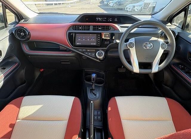 
								TOYOTA AQUA 2014 full									